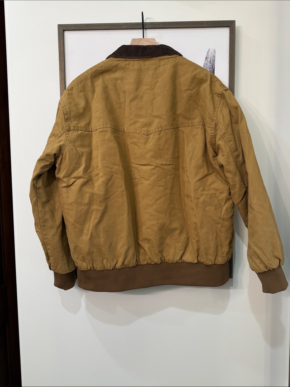 Men’s Jacket - Picture 2 of 7